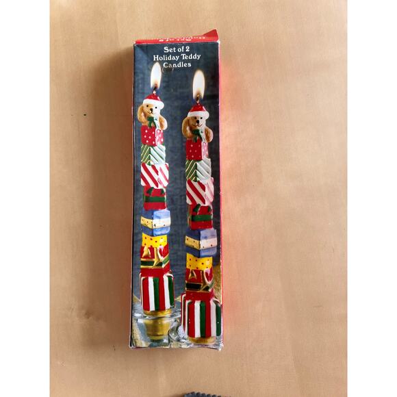 Vintage Giftco Set of 2 Holiday Teddy Bear Taper Candles Stacked Presents  NIB - Picture 16 of 16